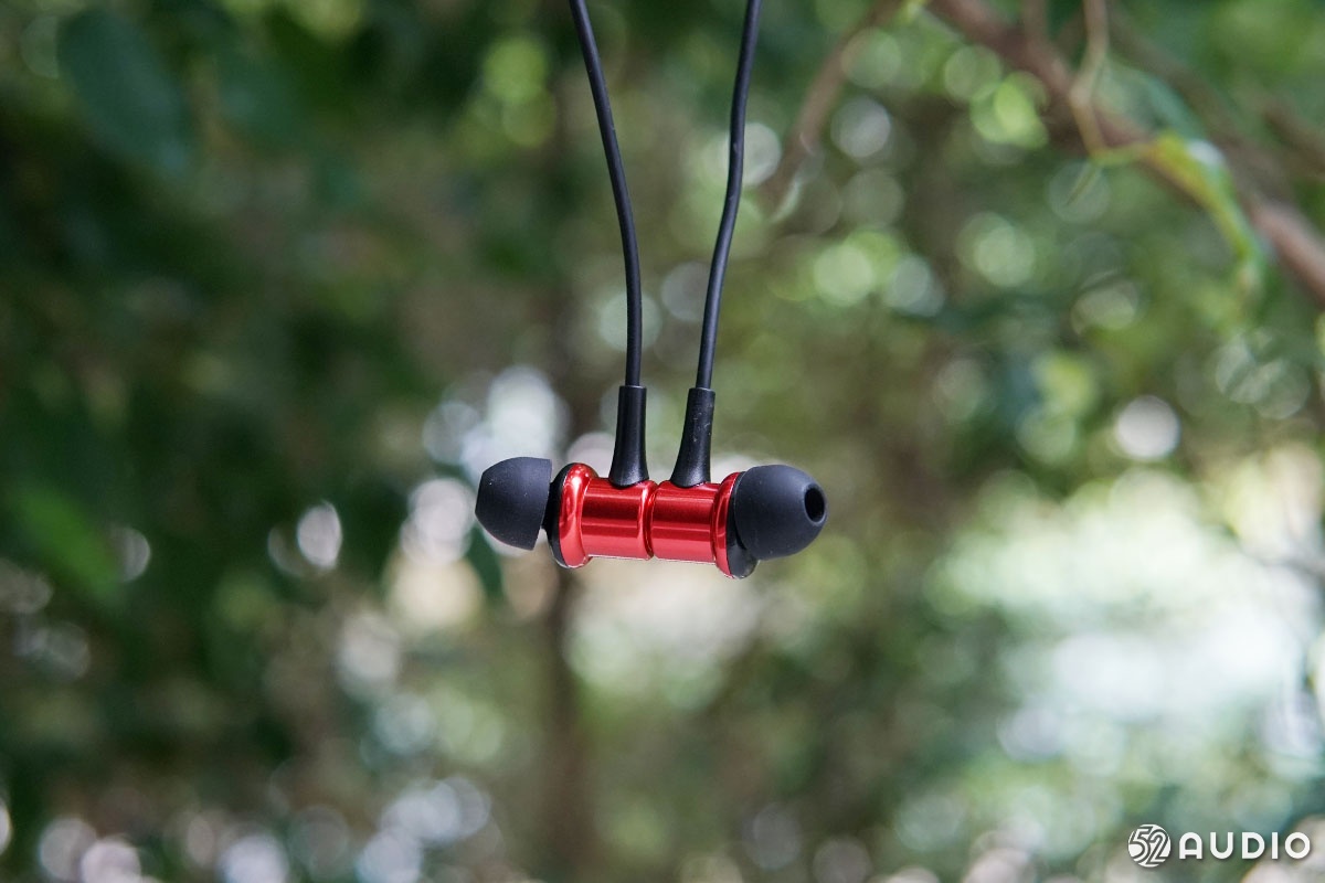 Joway乔威H32 3D环绕蓝牙耳机开箱：想吃鸡？一半靠技术一半靠耳机-我爱音频网