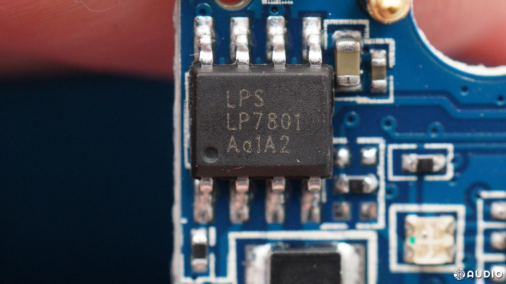 微源LP7801T充电仓单芯片解决方案打入JLab供应链,5V常开型内置EN